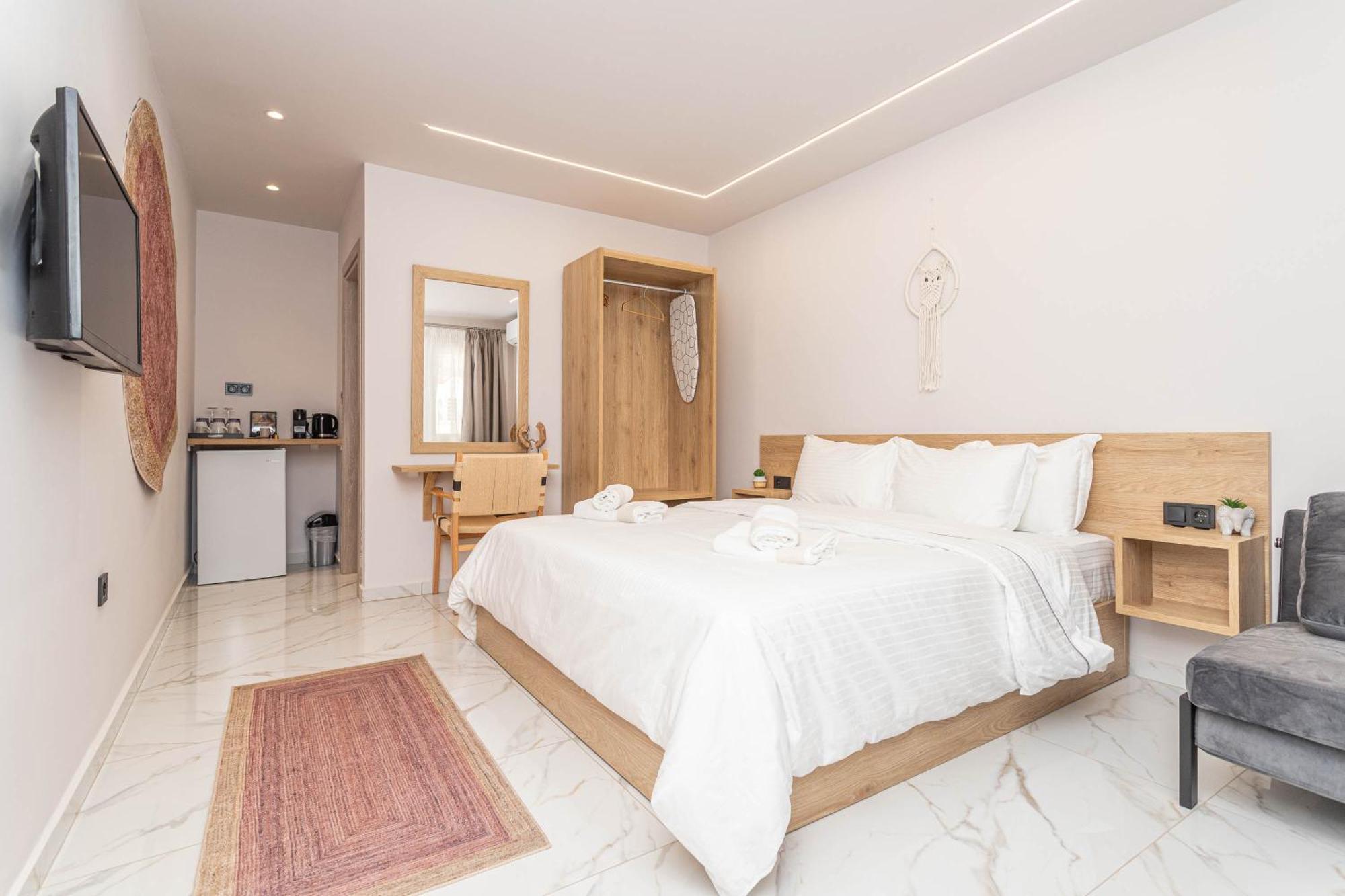 Sol Suites Пефкохори Экстерьер фото